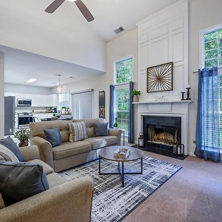 Enjoy This Amazing Home With Porch & Grill Near Dt Γούντστοκ Εξωτερικό φωτογραφία