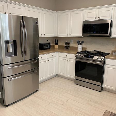 Enjoy This Amazing Home With Porch & Grill Near Dt Γούντστοκ Δωμάτιο φωτογραφία