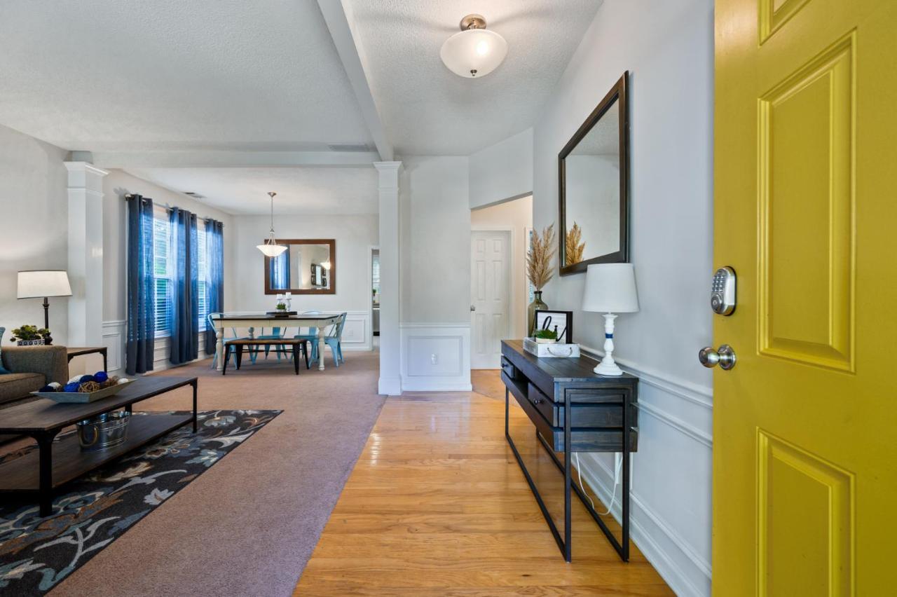 Enjoy This Amazing Home With Porch & Grill Near Dt Γούντστοκ Εξωτερικό φωτογραφία
