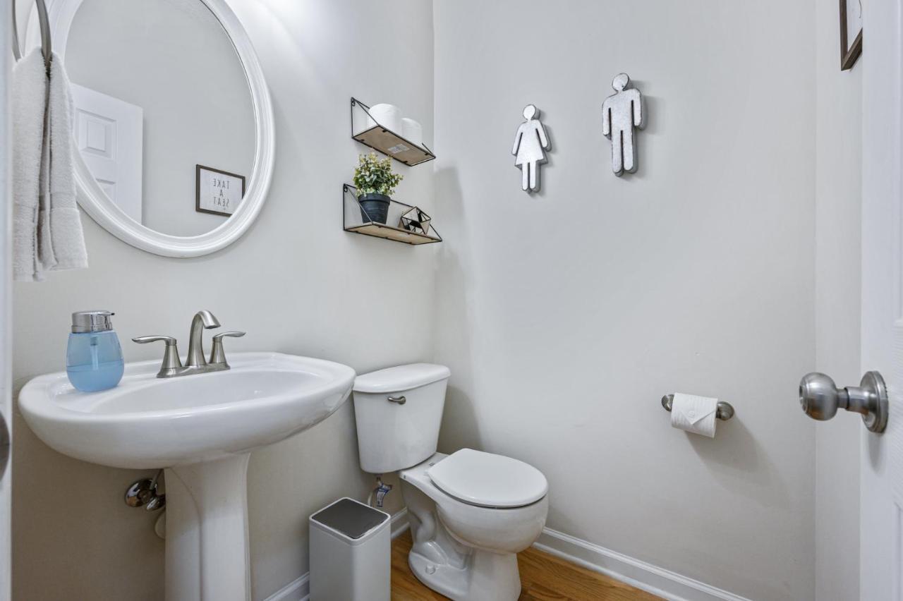 Enjoy This Amazing Home With Porch & Grill Near Dt Γούντστοκ Εξωτερικό φωτογραφία