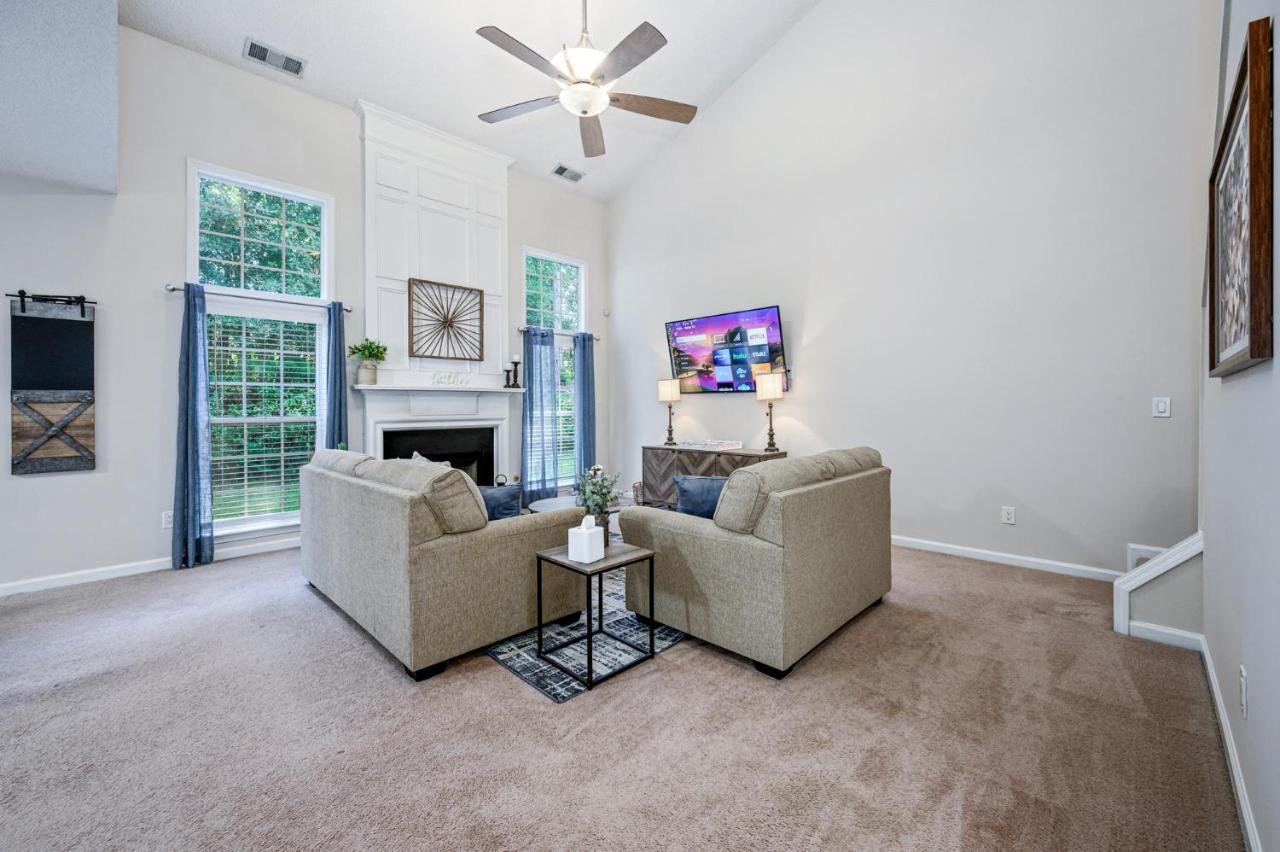 Enjoy This Amazing Home With Porch & Grill Near Dt Γούντστοκ Εξωτερικό φωτογραφία