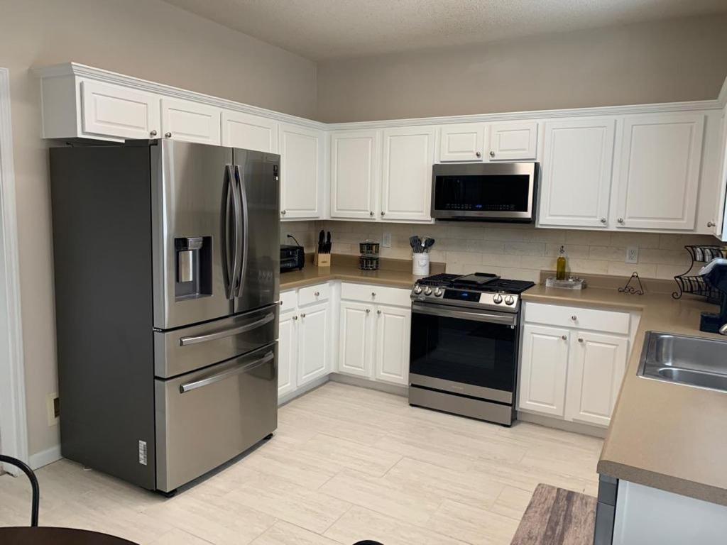 Enjoy This Amazing Home With Porch & Grill Near Dt Γούντστοκ Δωμάτιο φωτογραφία