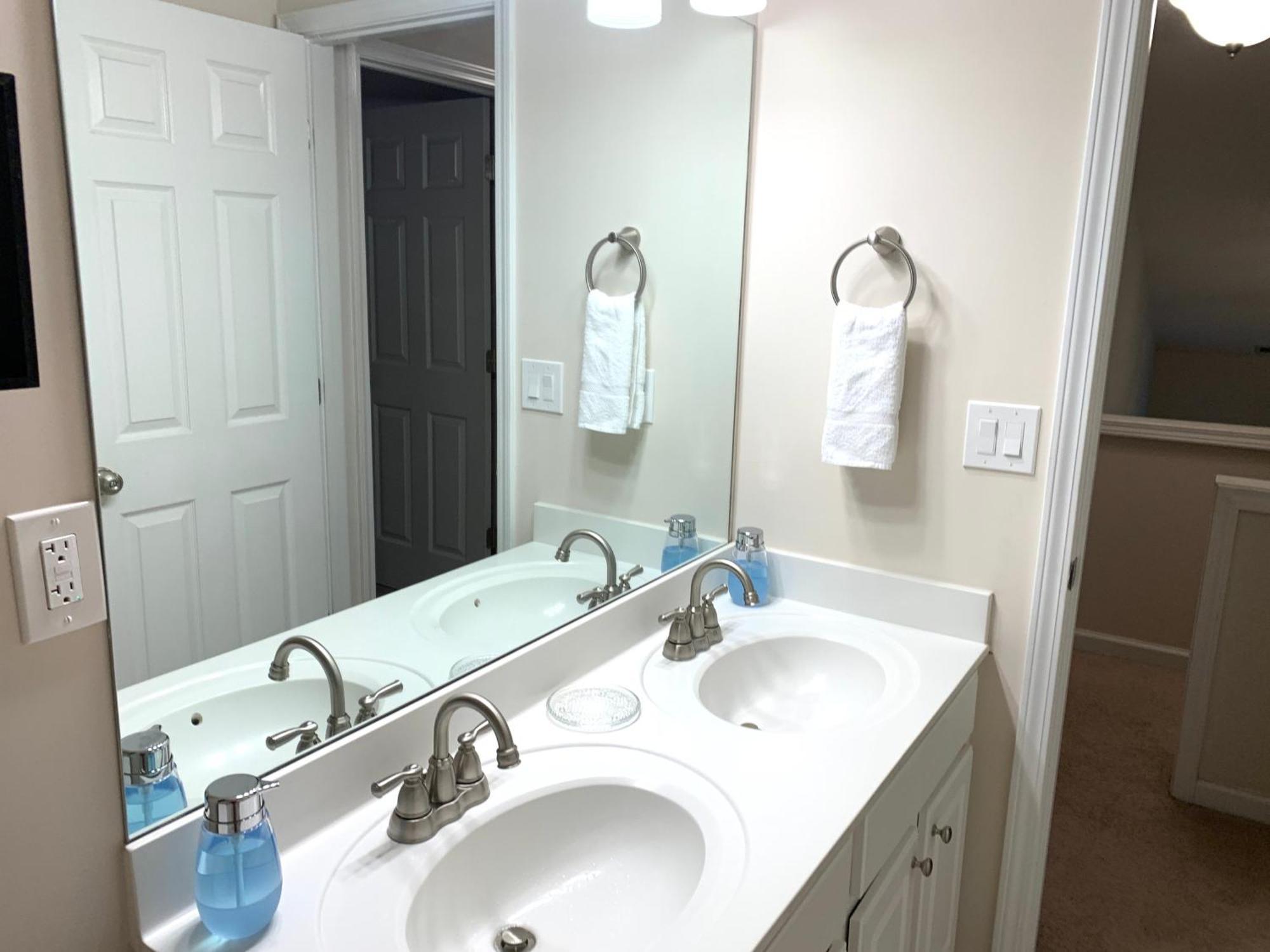 Enjoy This Amazing Home With Porch & Grill Near Dt Γούντστοκ Δωμάτιο φωτογραφία